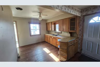 201 Euclid Street, Alden, MN 56009 - Photo 10