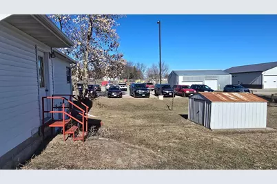 201 Euclid Street, Alden, MN 56009 - Photo 4