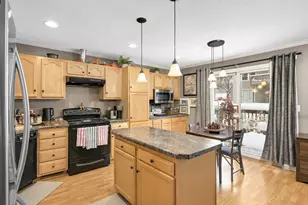 5482 Egan Dr, Savage, MN 55378 - Photo 4