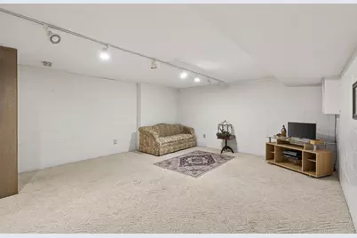 6042 Golden Valley Road, Golden Valley, MN 55422 - Photo 12