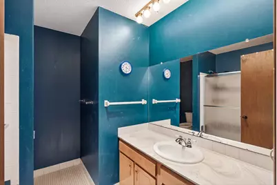 6042 Golden Valley Road, Golden Valley, MN 55422 - Photo 16