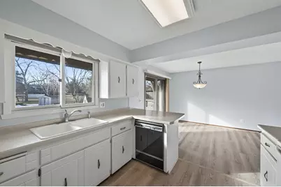 21306 Heath Avenue N, Forest Lake, MN 55025 - Photo 10