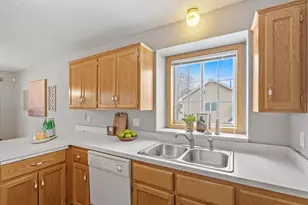 12672 Lincoln St NE, Blaine, MN 55434 - Photo 26