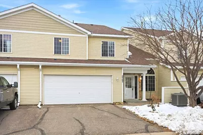 2305 Rosemary Curve, Hudson, WI 54016 - Photo 2