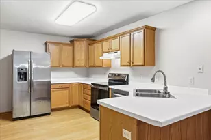 2305 Rosemary Curve, Hudson, WI 54016 - Photo 8