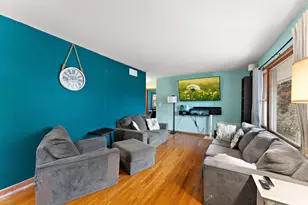 7169 Clay Ave, Inver Grove Heights, MN 55076 - Photo 4