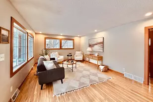 5958 Hillcrest Rd, Mound, MN 55364 - Photo 4