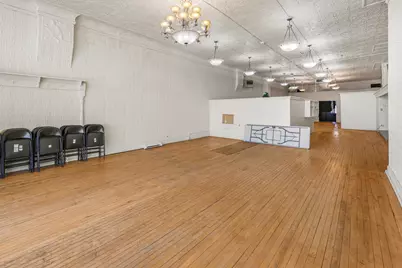 109 N Sibley Avenue, Litchfield, MN 55355 - Photo 2