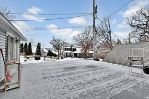 87 Quail St, Mahtomedi, MN 55115 - Photo 20