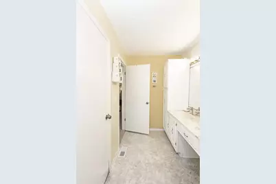 1723 42nd Street S, Fargo,  58103 - Photo 36