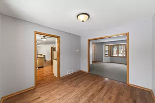 102 Woodridge Ln, Circle Pines, MN 55014 - Photo 12