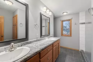 102 Woodridge Ln, Circle Pines, MN 55014 - Photo 24