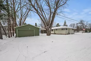 1007 S Shore Dr, Forest Lake, MN 55025 - Photo 56