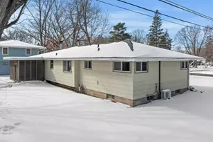 1007 S Shore Dr, Forest Lake, MN 55025 - Photo 60