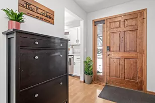 631 Conestoga Trail, Chanhassen, MN 55317 - Photo 4