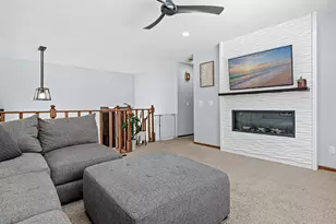 631 Conestoga Trail, Chanhassen, MN 55317 - Photo 14