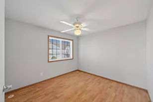 15687 Finewood Ct, Apple Valley, MN 55124 - Photo 8