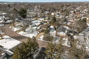 4927 Upper 148th Ct, Apple Valley, MN 55124 - Photo 4
