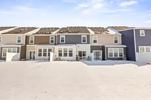 7167 Walnut Grove Way N, Maple Grove, MN 55311 - Photo 18