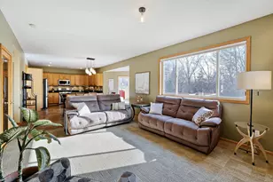 1693 Windsor Dr S, Shakopee, MN 55379 - Photo 6