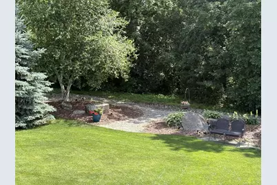 1693 Windsor Drive S, Shakopee, MN 55379 - Photo 32