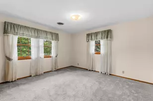 3081 Chatsworth St N, Roseville, MN 55113 - Photo 16