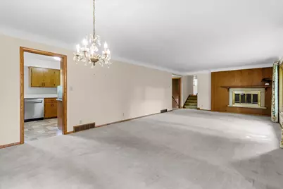 3081 Chatsworth Street N, Roseville, MN 55113 - Photo 14