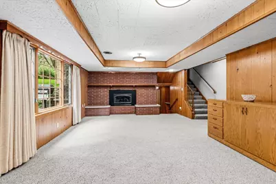 3081 Chatsworth Street N, Roseville, MN 55113 - Photo 20