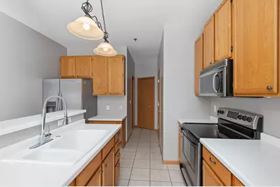 13529 Carmody Drive, Eden Prairie, MN 55344 - Photo 12