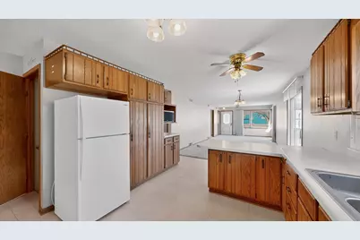 605 Main Street S, Chatfield, MN 55923 - Photo 12