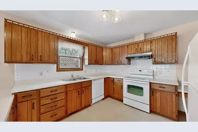 605 Main Street S, Chatfield, MN 55923 - Photo 10