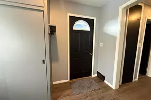 240 Kneale Ave N, Thief River Falls, MN 56701 - Photo 4