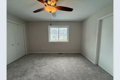 1940 La Casa Lane SE, Owatonna, MN 55060 - Photo 10