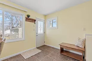 2139 4th St E, Saint Paul, MN 55119 - Photo 14