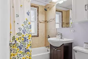 2139 4th St E, Saint Paul, MN 55119 - Photo 20