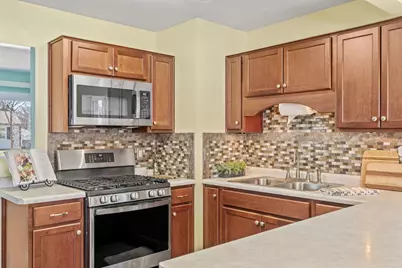 2139 4th Street E, Saint Paul, MN 55119 - Photo 10