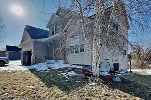 2248 Longhorn Ln, Buffalo, MN 55313 - Photo 2