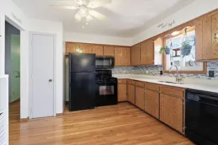 13214 Davenport St NE, Blaine, MN 55449 - Photo 12