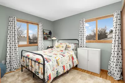 9821 Xerxes Avenue S, Bloomington, MN 55431 - Photo 18