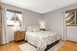 9821 Xerxes Ave S, Bloomington, MN 55431 - Photo 14