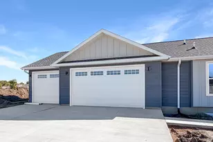 1509 Ellis Ave, Marshall, MN 56258 - Photo 2