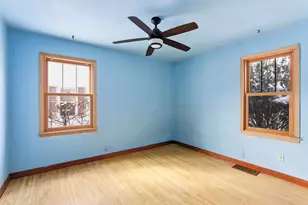 1869 Chelton Ave W, Saint Paul, MN 55104 - Photo 12