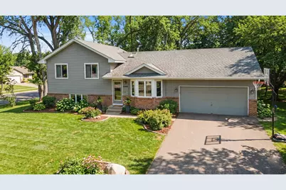 6340 Larch Lane N, Maple Grove, MN 55369 - Photo 2