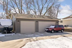 111 Sunrise Ave N, New Prague, MN 56071 - Photo 34