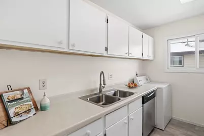 6317 83rd Court N, Brooklyn Park, MN 55445 - Photo 14