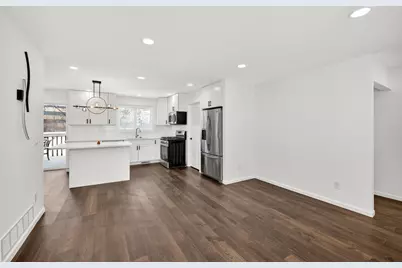 10920 Oak Knoll Terrace N, Hopkins, MN 55305 - Photo 6