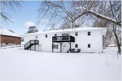 10920 Oak Knoll Terrace N, Hopkins, MN 55305 - Photo 2