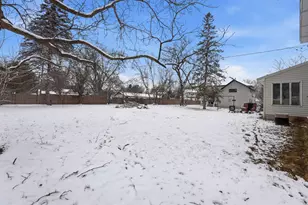 304 2nd St SE, Hinckley, MN 55037 - Photo 12