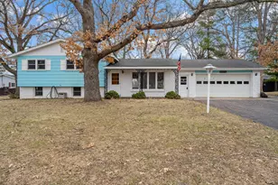 5338 Lemley Cir SE, Prior Lake, MN 55372 - Photo 2