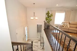 1465 McIntosh Cir, Shakopee, MN 55379 - Photo 4